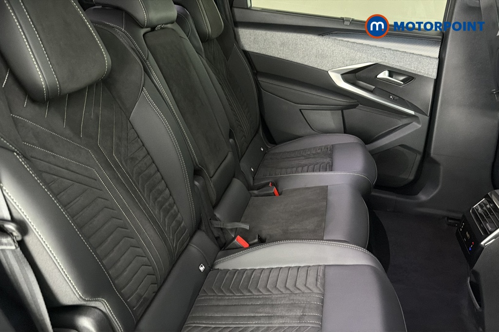 Peugeot 5008 GT Automatic Electric SUV - Stock Number (1658802) - 25th supplementary image