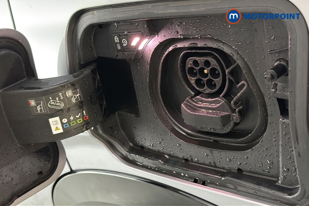 Peugeot 5008 GT Automatic Electric SUV - Stock Number (1658802) - 41st supplementary image