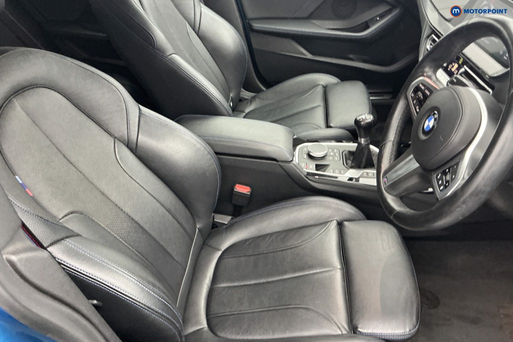 BMW 2 Series M Sport Manual Petrol Saloon - Stock Number (1659485) - 5th supplementary image