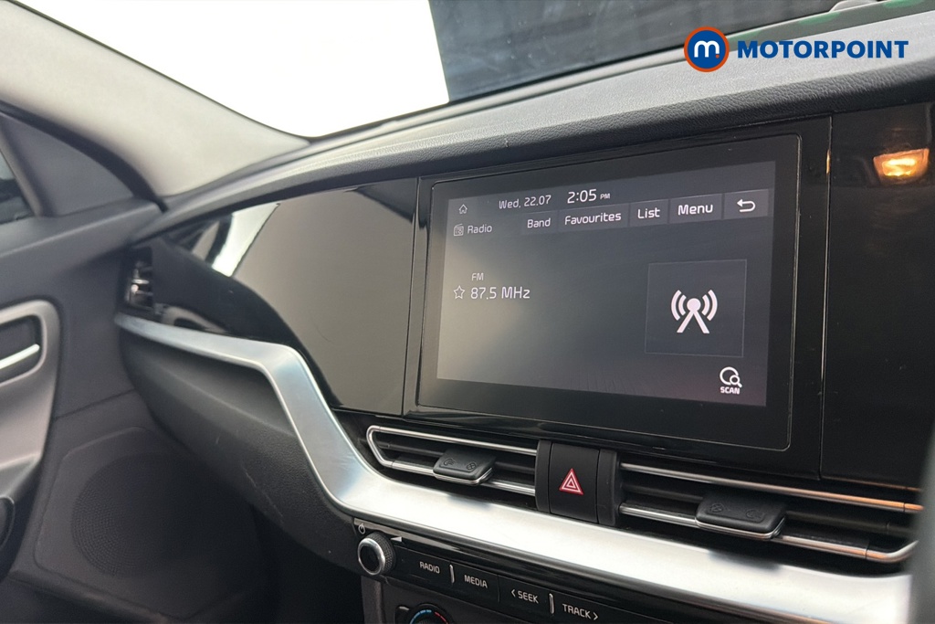 KIA E-Niro Long Range Automatic Electric SUV - Stock Number (1659716) - 8th supplementary image