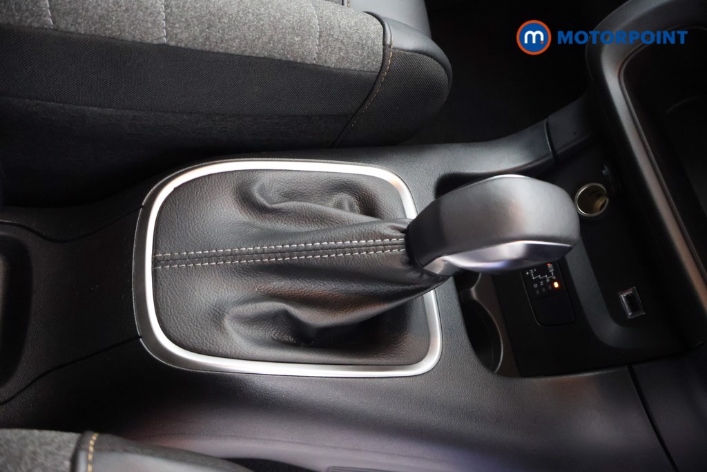 Citroen C3 MAX Automatic Petrol Hatchback - Stock Number (1660100) - 6th supplementary image