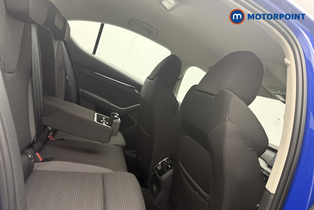Skoda Octavia SE Manual Petrol Hatchback - Stock Number (1660347) - 19th supplementary image
