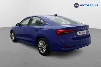Skoda Octavia SE Manual Petrol Hatchback - Stock Number (1660347) - Passenger side rear corner