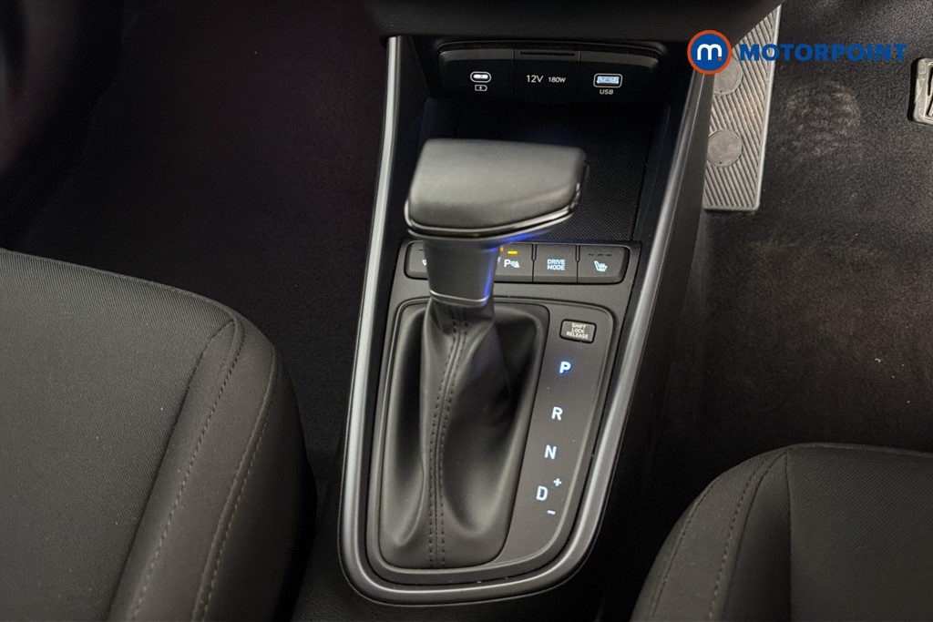 Hyundai I20 Premium Automatic Petrol Hatchback - Stock Number (1660589) - 15th supplementary image
