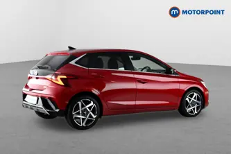 Hyundai I20 Premium Automatic Petrol Hatchback - Stock Number (1660589) - Drivers side rear corner