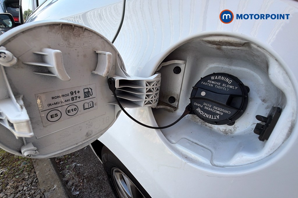 Hyundai I20 SE Manual Petrol Hatchback - Stock Number (1660699) - 41st supplementary image