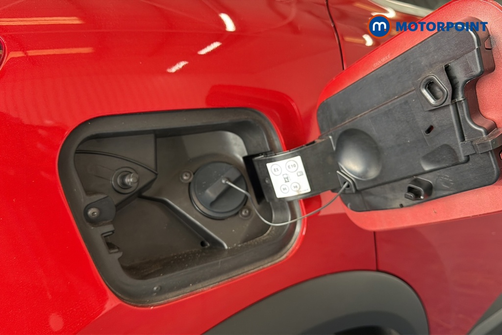 Renault Captur R.S. Line Automatic Petrol-Electric Hybrid SUV - Stock Number (1661082) - 41st supplementary image