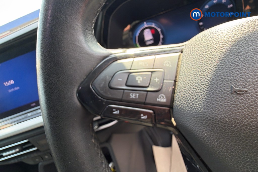 Ford Transit Connect Limited Automatic Petrol Plug-In Hybrid Panel Van - Stock Number (1661338) - 3rd supplementary image