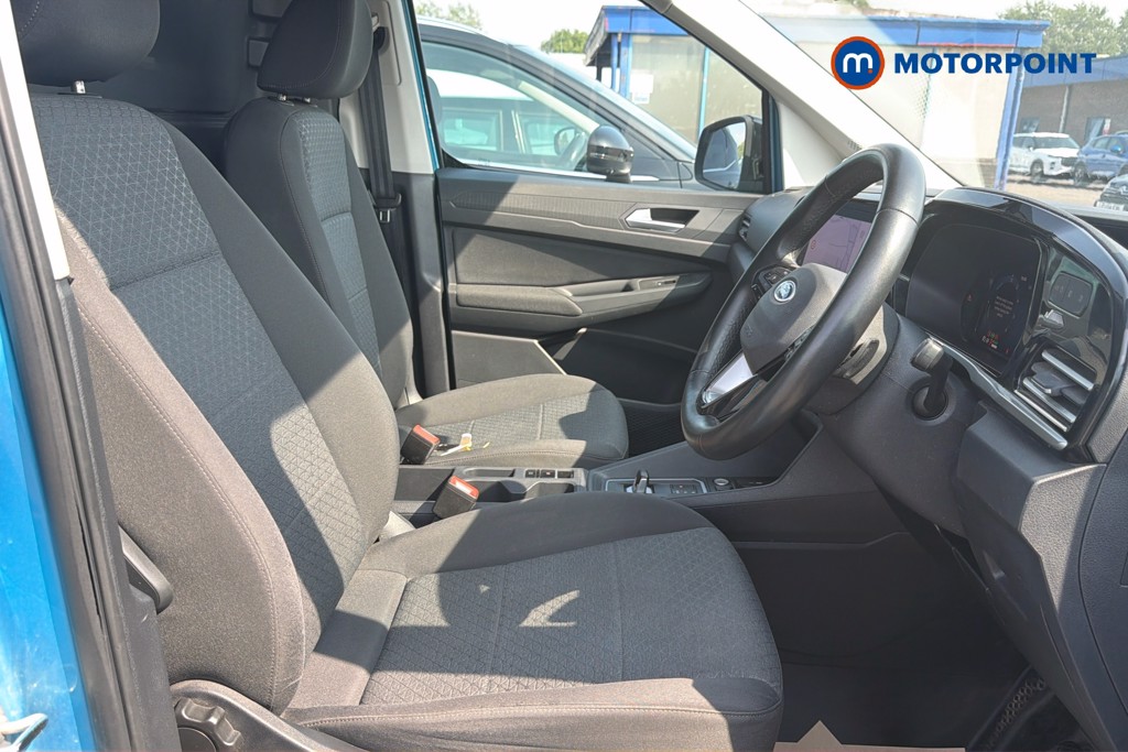 Ford Transit Connect Limited Automatic Petrol Plug-In Hybrid Panel Van - Stock Number (1661338) - 22nd supplementary image