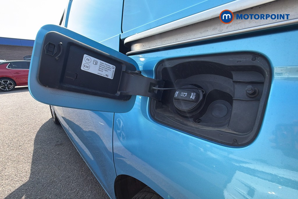 Ford Transit Connect Limited Automatic Petrol Plug-In Hybrid Panel Van - Stock Number (1661338) - 41st supplementary image