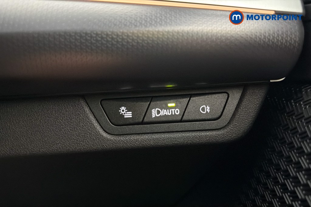 BMW 2 Series M Sport Automatic Petrol Plug-In Hybrid Estate - Stock Number (1661725) - 18th supplementary image
