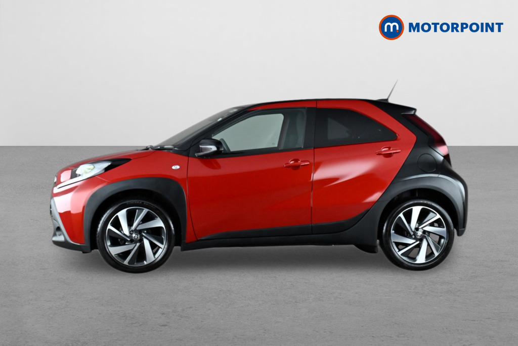 Toyota Aygo X Edge Manual Petrol Hatchback - Stock Number (1661826) - Passenger side