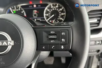 Nissan Qashqai Acenta Premium Automatic Petrol-Electric Hybrid SUV - Stock Number (1661854) - 3rd supplementary image