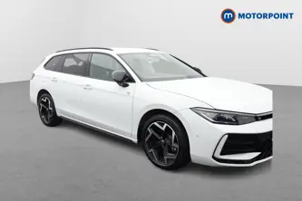 Volkswagen Passat R-Line Automatic Petrol Plug-In Hybrid Estate - Stock Number (1661972) - Drivers side front corner
