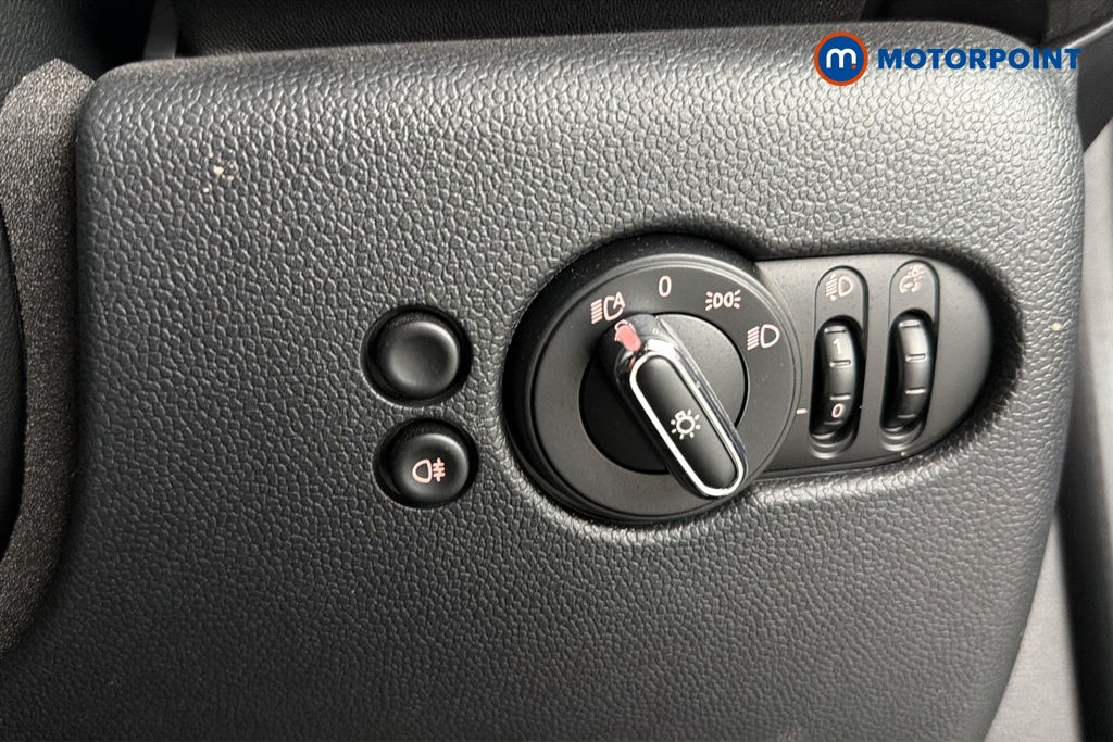 Mini Hatchback Cooper S Level 2 Automatic Electric Hatchback - Stock Number (1662217) - 11th supplementary image