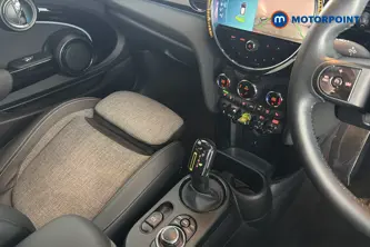 Mini Hatchback Cooper S Level 2 Automatic Electric Hatchback - Stock Number (1662217) - 15th supplementary image