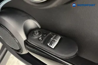 Mini Hatchback Cooper S Level 2 Automatic Electric Hatchback - Stock Number (1662217) - 19th supplementary image