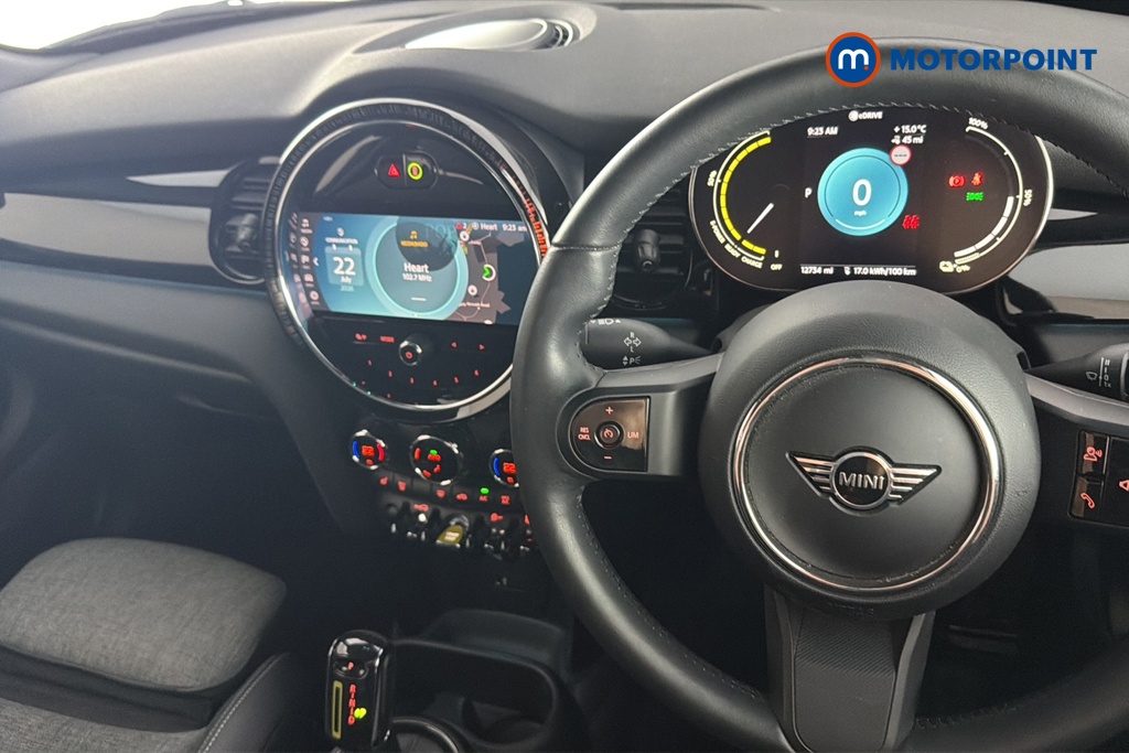 Mini Hatchback Cooper S Level 2 Automatic Electric Hatchback - Stock Number (1662217) - 1st supplementary image