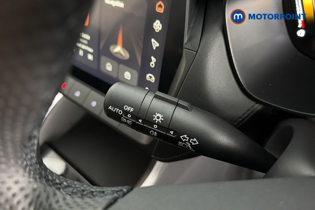 Mg Motor Uk ZS Trophy Automatic Petrol-Electric Hybrid SUV - Stock Number (1662298) - 5th supplementary image