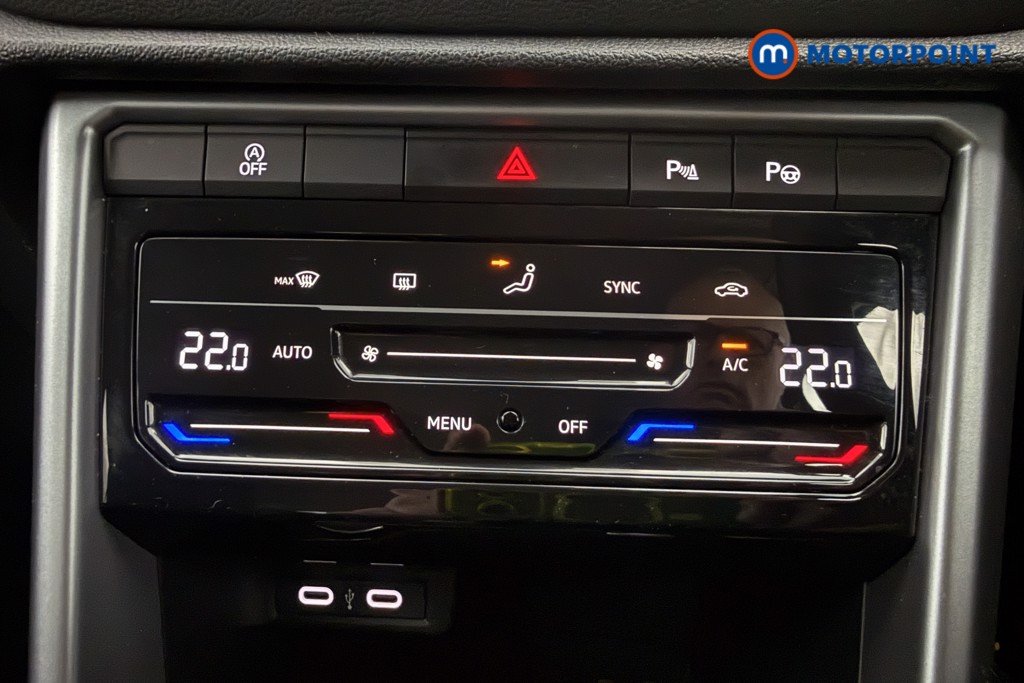Volkswagen T-Roc Match Manual Petrol SUV - Stock Number (1662393) - 15th supplementary image