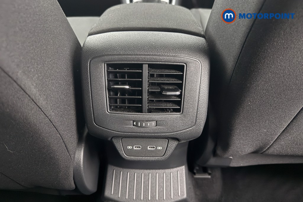 Volkswagen T-Roc Match Manual Petrol SUV - Stock Number (1662393) - 20th supplementary image