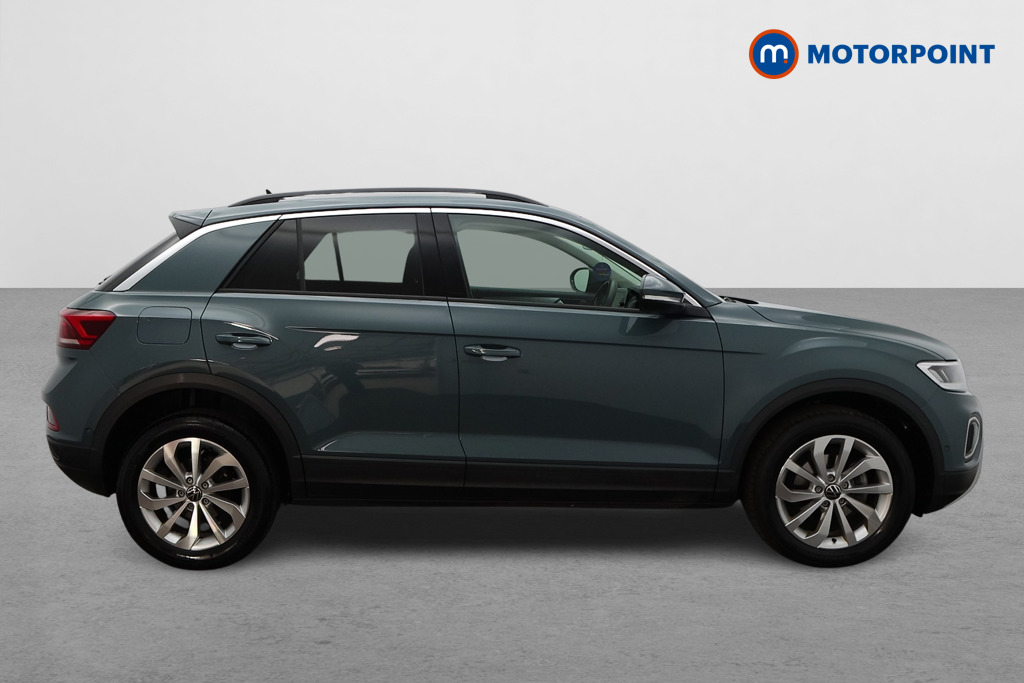 Volkswagen T-Roc Match Manual Petrol SUV - Stock Number (1662393) - Drivers side