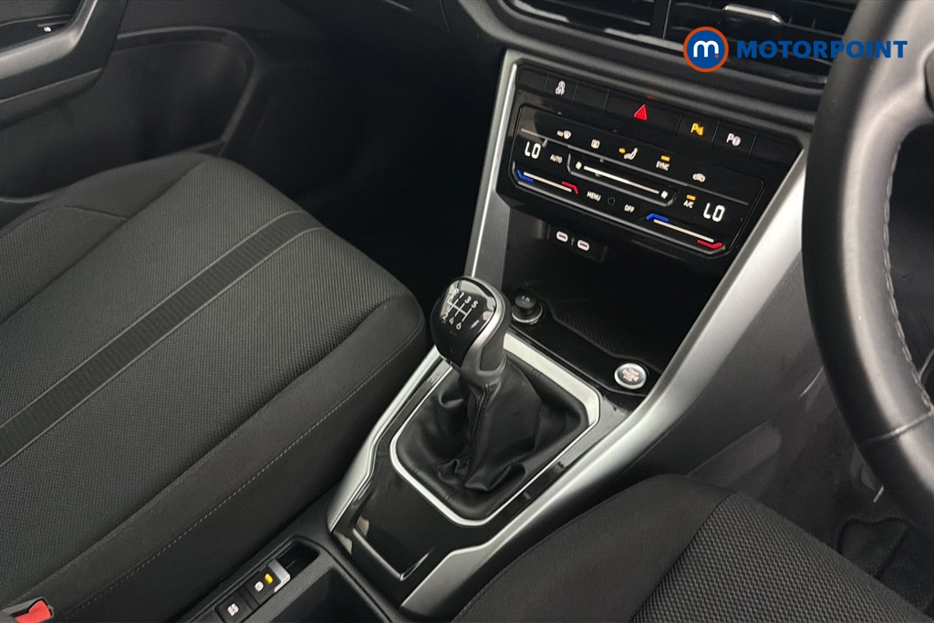 Volkswagen T-Roc Match Manual Petrol SUV - Stock Number (1662550) - 15th supplementary image