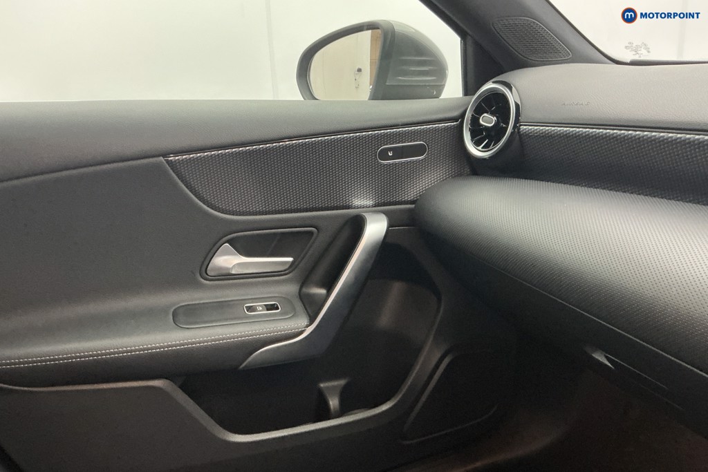 Mercedes-Benz A Class Sport Automatic Petrol Hatchback - Stock Number (1662661) - 18th supplementary image