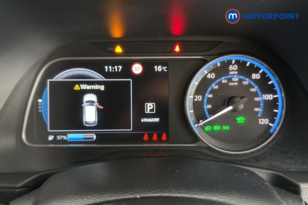 Nissan Leaf N-Connecta Automatic Electric Hatchback - Stock Number (1662706) - 7th supplementary image