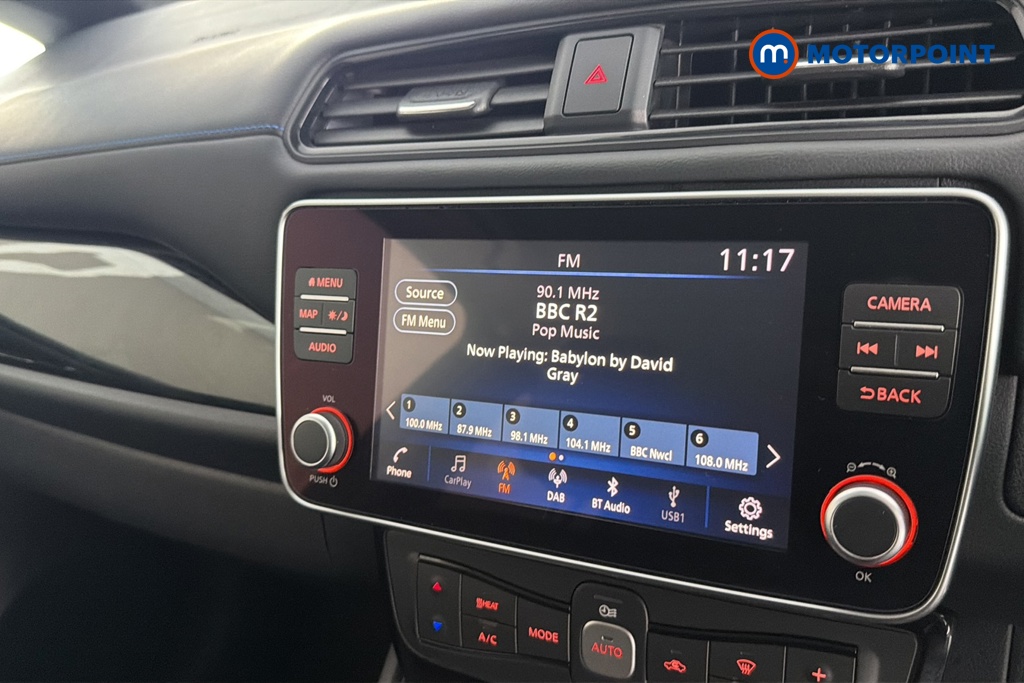Nissan Leaf N-Connecta Automatic Electric Hatchback - Stock Number (1662706) - 8th supplementary image