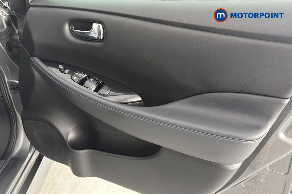 Nissan Leaf N-Connecta Automatic Electric Hatchback - Stock Number (1662706) - 18th supplementary image