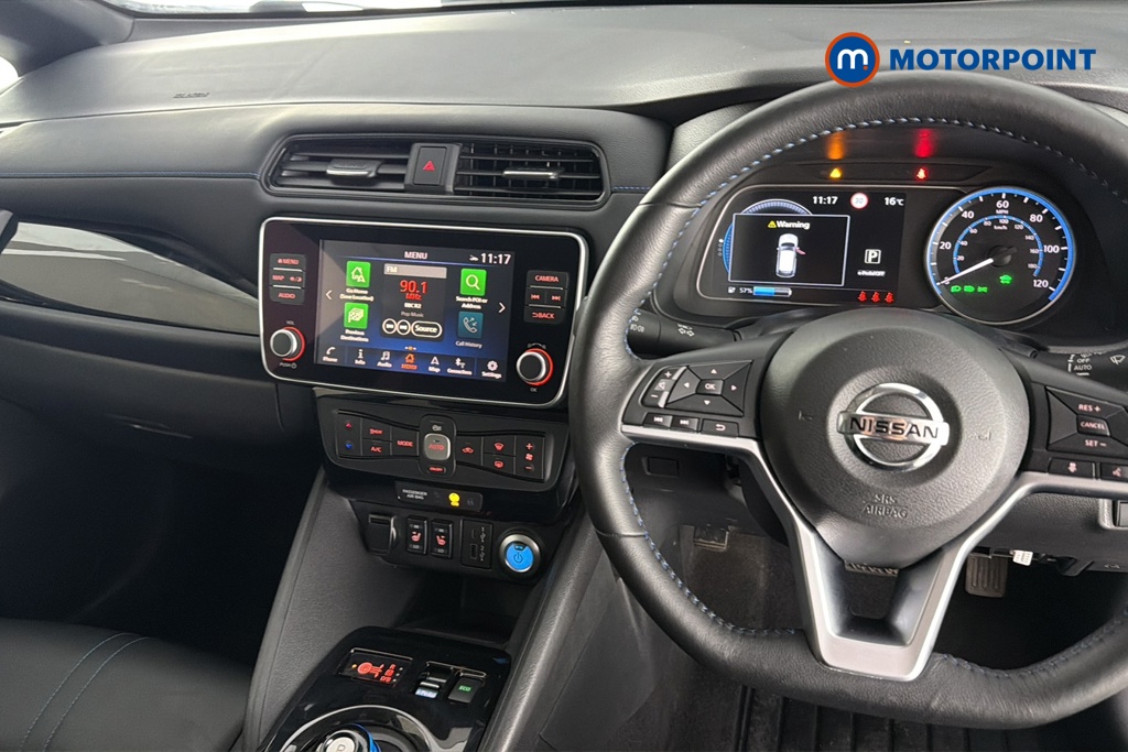 Nissan Leaf N-Connecta Automatic Electric Hatchback - Stock Number (1662706) - 1st supplementary image