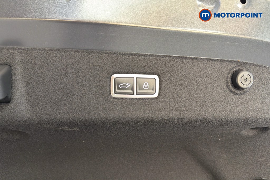 Hyundai Ioniq 6 Ultimate Automatic Electric Saloon - Stock Number (1662801) - 35th supplementary image