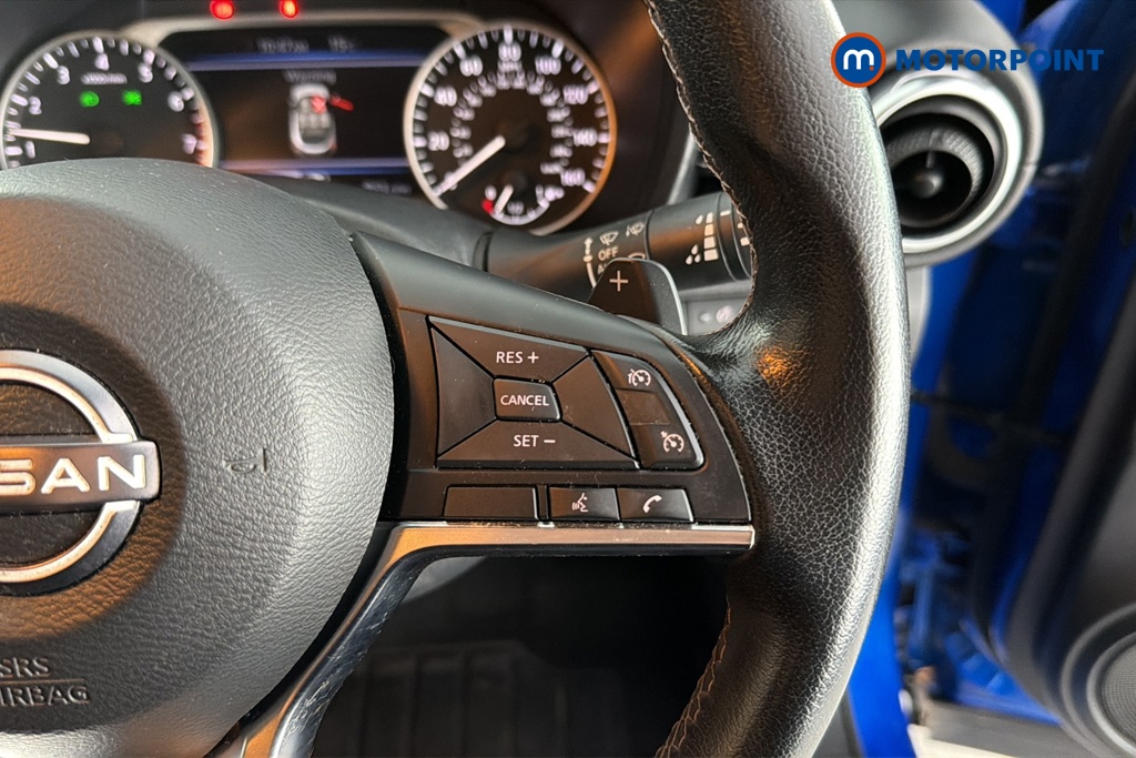 Nissan Juke N-Connecta Automatic Petrol SUV - Stock Number (1662805) - 3rd supplementary image