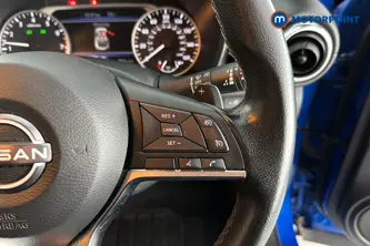 Nissan Juke N-Connecta Automatic Petrol SUV - Stock Number (1662805) - 3rd supplementary image