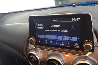 Nissan Juke N-Connecta Automatic Petrol SUV - Stock Number (1662805) - 8th supplementary image