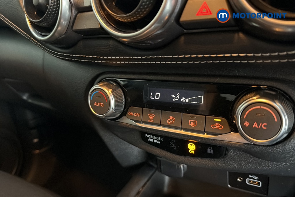 Nissan Juke N-Connecta Automatic Petrol SUV - Stock Number (1662805) - 12th supplementary image