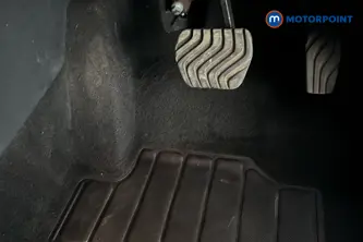 Nissan Juke N-Connecta Automatic Petrol SUV - Stock Number (1662805) - 24th supplementary image