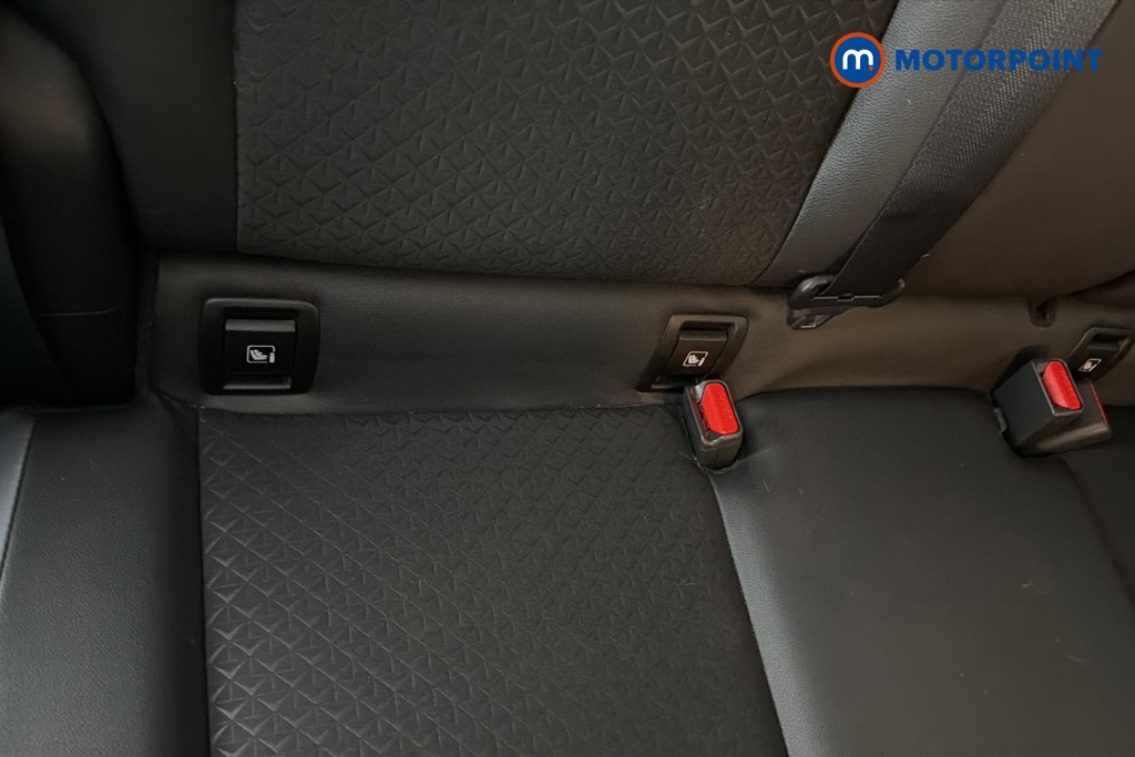 Nissan Juke N-Connecta Automatic Petrol SUV - Stock Number (1662805) - 27th supplementary image