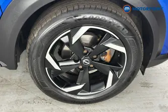 Nissan Juke N-Connecta Automatic Petrol SUV - Stock Number (1662805) - 47th supplementary image