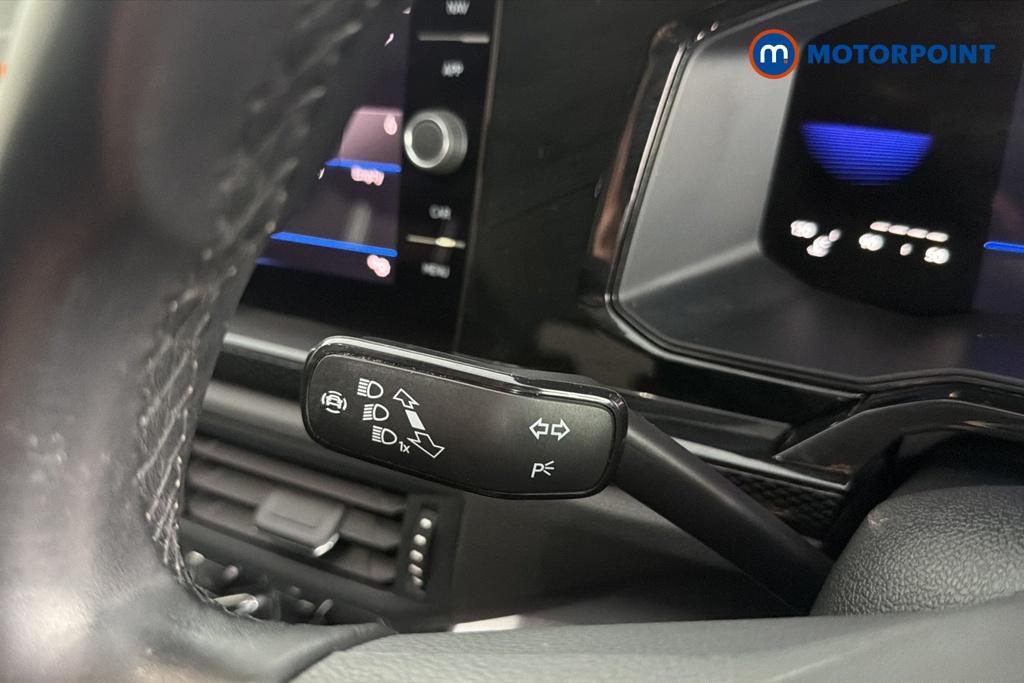 Volkswagen Taigo Life Manual Petrol SUV - Stock Number (1663416) - 5th supplementary image