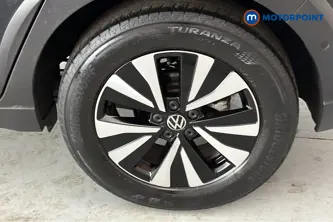 Volkswagen Taigo Life Manual Petrol SUV - Stock Number (1663416) - 45th supplementary image