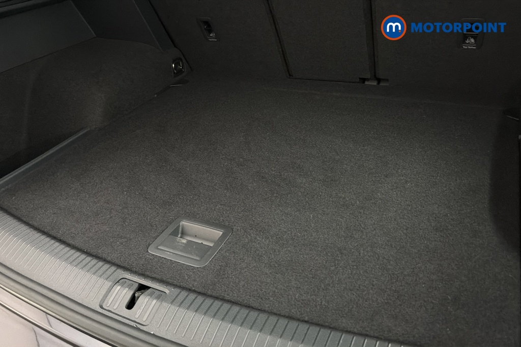 Volkswagen Tiguan R-Line Automatic Petrol SUV - Stock Number (1663788) - 30th supplementary image