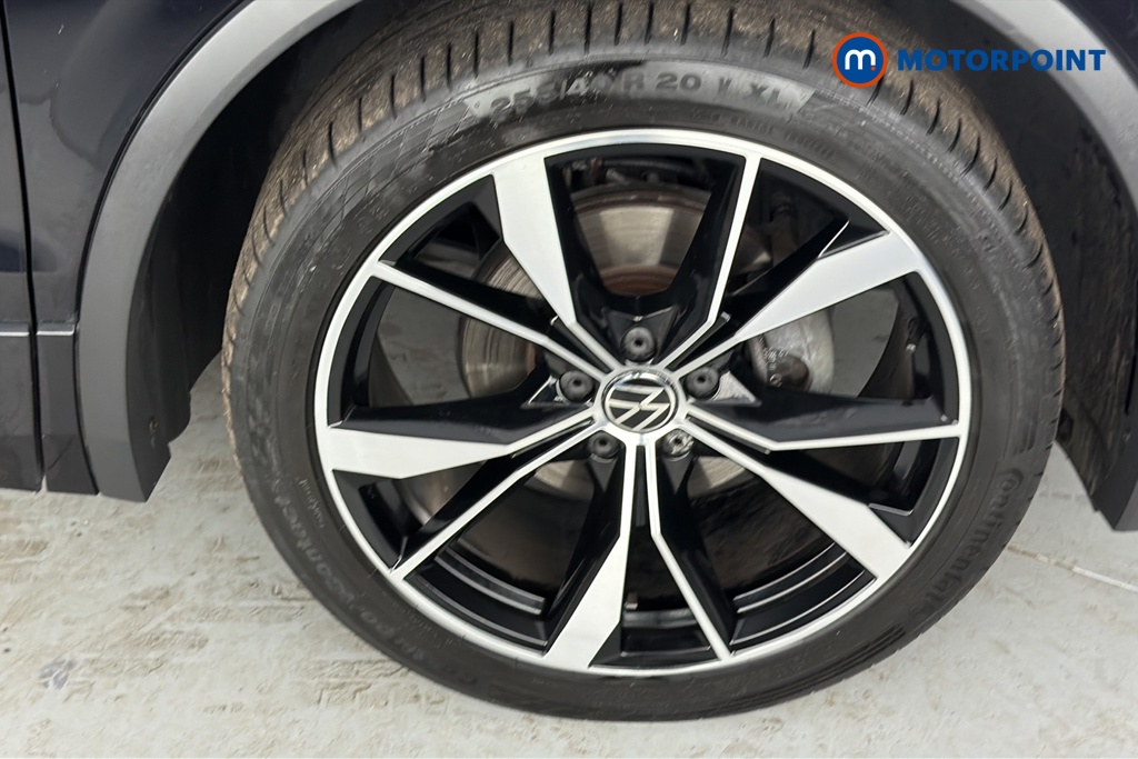 Volkswagen Tiguan R-Line Automatic Petrol SUV - Stock Number (1663788) - 47th supplementary image