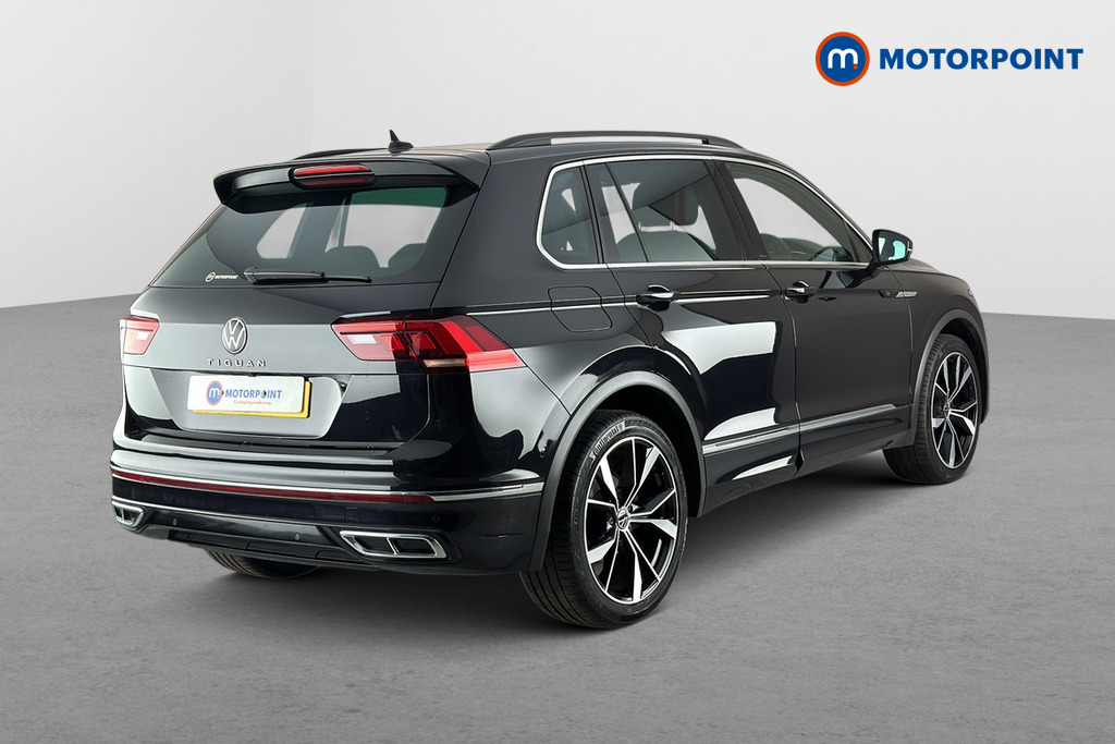Volkswagen Tiguan R-Line Automatic Petrol SUV - Stock Number (1663788) - Passenger side rear corner