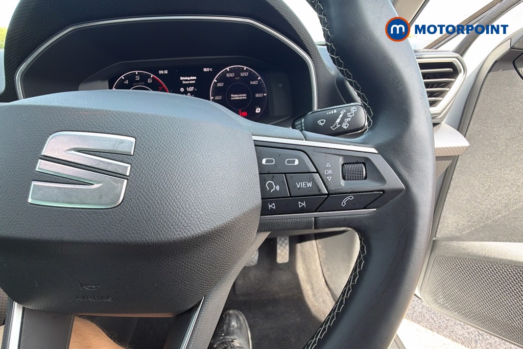 Seat Leon Se Dynamic Manual Petrol Hatchback - Stock Number (1617912) - 4th supplementary image