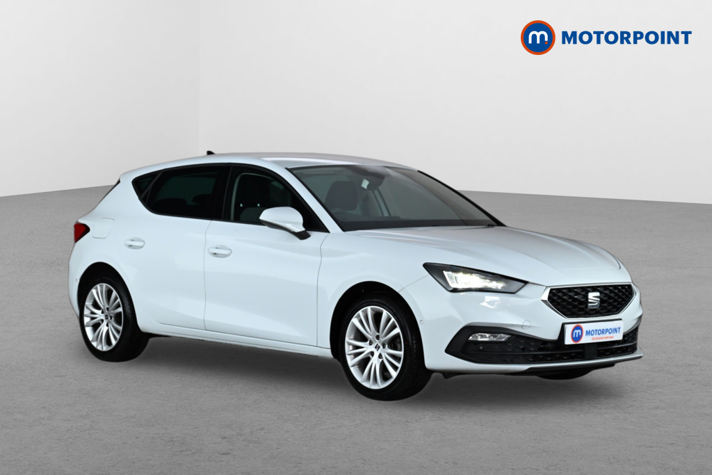 Seat Leon Se Dynamic Manual Petrol Hatchback - Stock Number (1617912) - Drivers side front corner