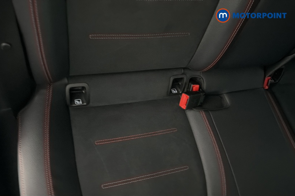 Mercedes-Benz CLA Amg Line Automatic Petrol Coupe - Stock Number (1637925) - 27th supplementary image