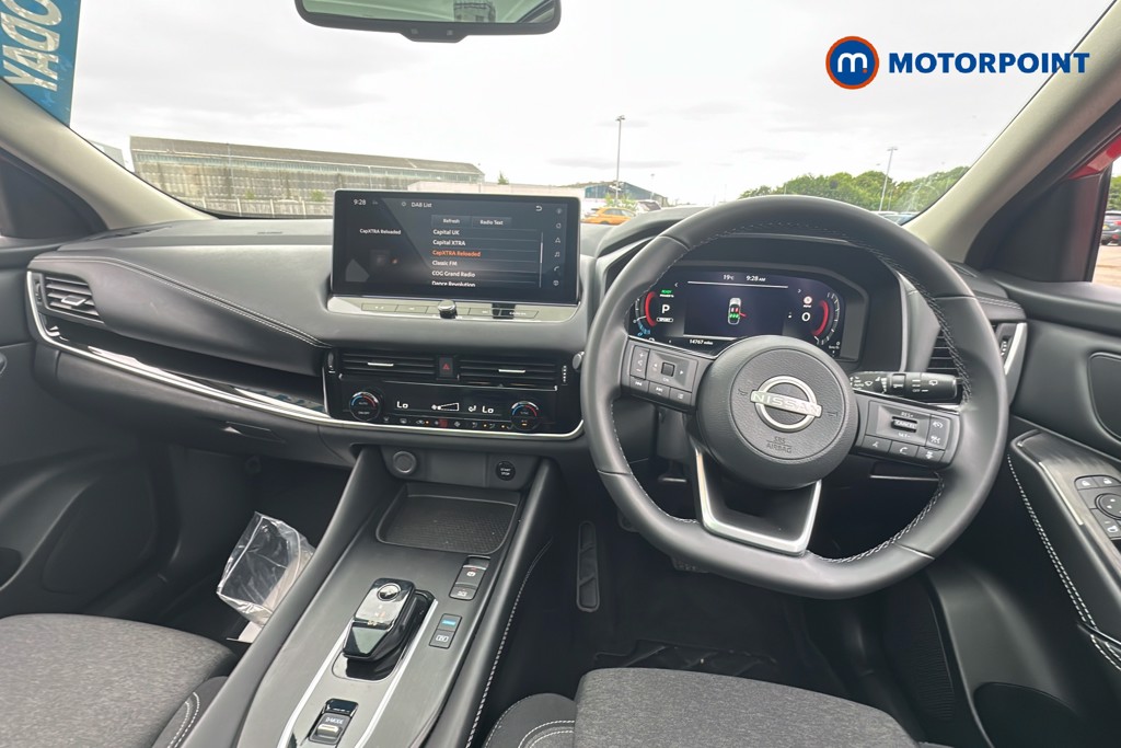 Nissan Qashqai N-Connecta Automatic Petrol-Electric Hybrid SUV - Stock Number (1644554) - 2nd supplementary image