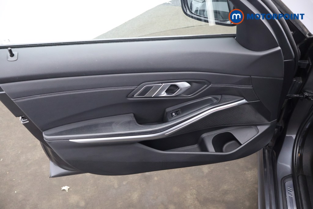 BMW 3 Series M Sport Automatic Petrol Estate - Stock Number (1644772) - 22nd supplementary image